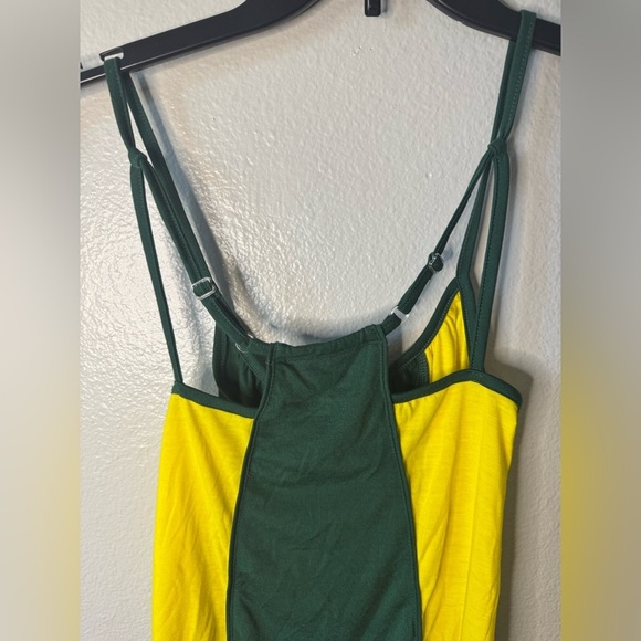 Oregon Ducks Colosseum Tank Top - Picture 6 of 6